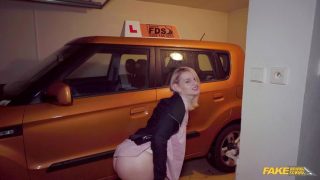 Fucking The Teen Blondie Who Wants To Learn Car Driving